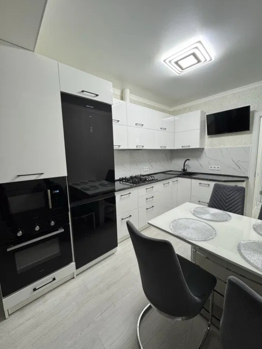 продажа однокомнатной квартиры номер A-173742 в Малиновском районе, фото номер 9